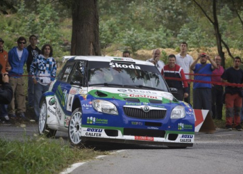 http://www.cochesmas.com/wp-content/uploads/2009/10/hevia.jpg