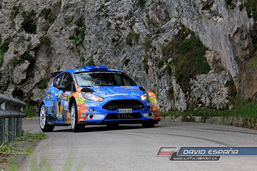 jonathan perez manana rallye llanes 2015