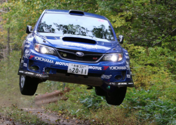 subaru previa rallye hokkaido 2015