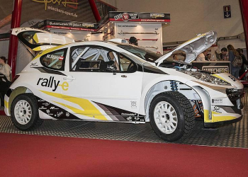manfredstohl peugeotelectrico 2016 1