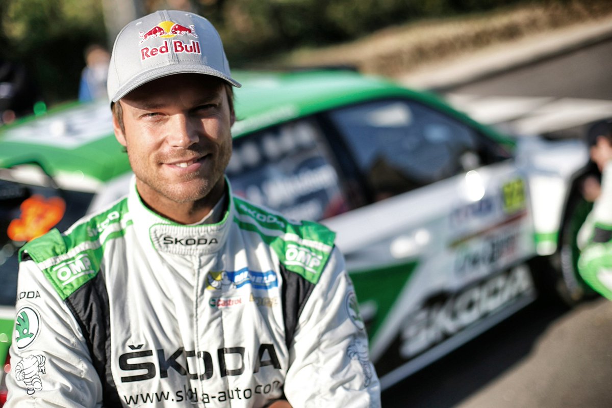Mikkelsen corcega lider wrc2 2017