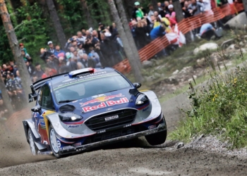 Ogier abandono etapa 2 finlandia 2017