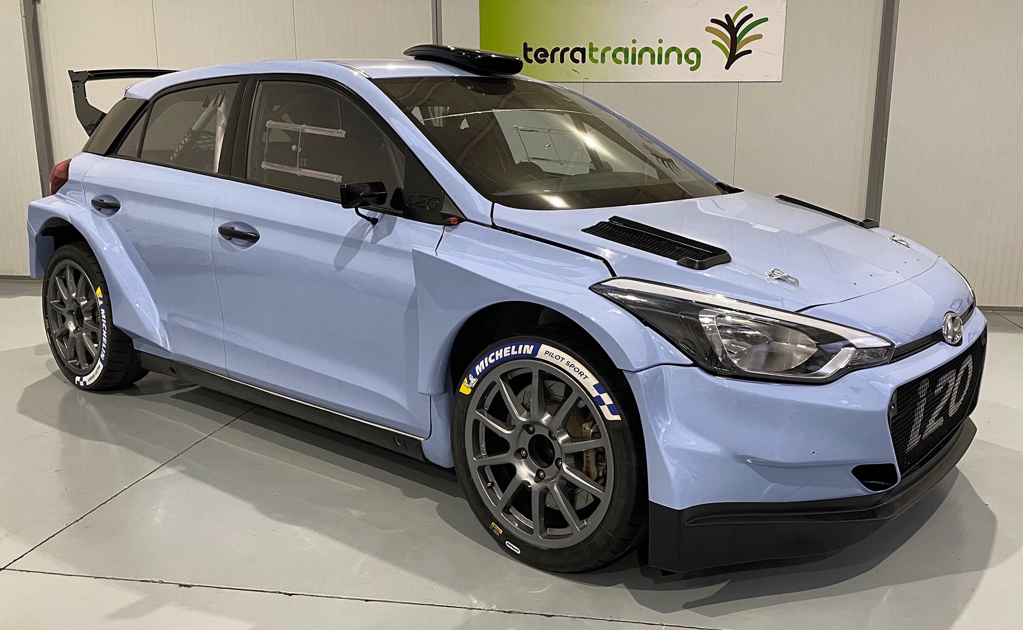 HyundaiTerraTraining Michelin 21
