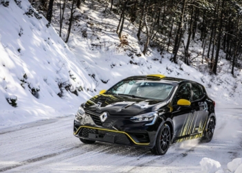RetrasoEstreno RenaultClioRally4 21